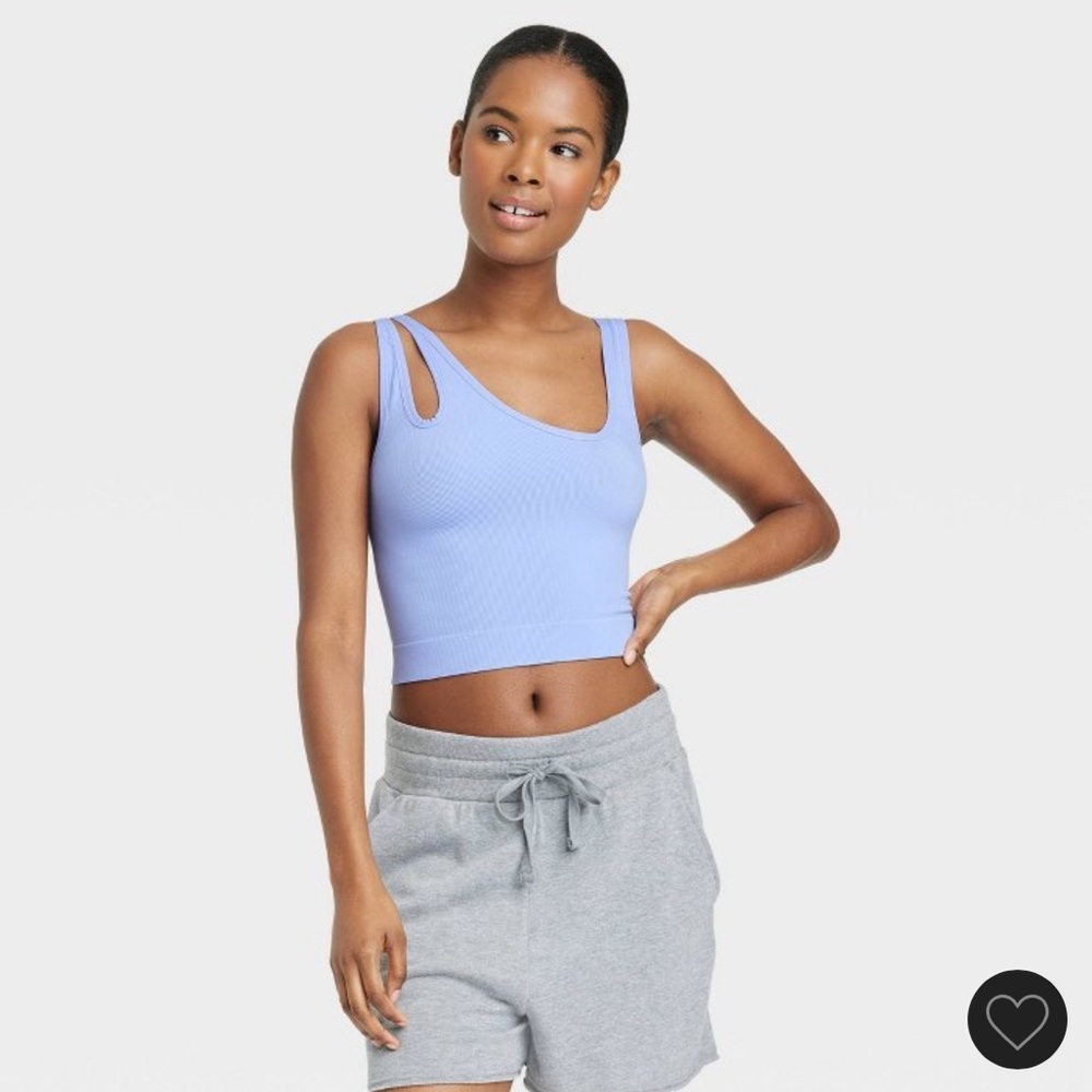 Bundle 3 for $10 or 4 for $12, Colsie top